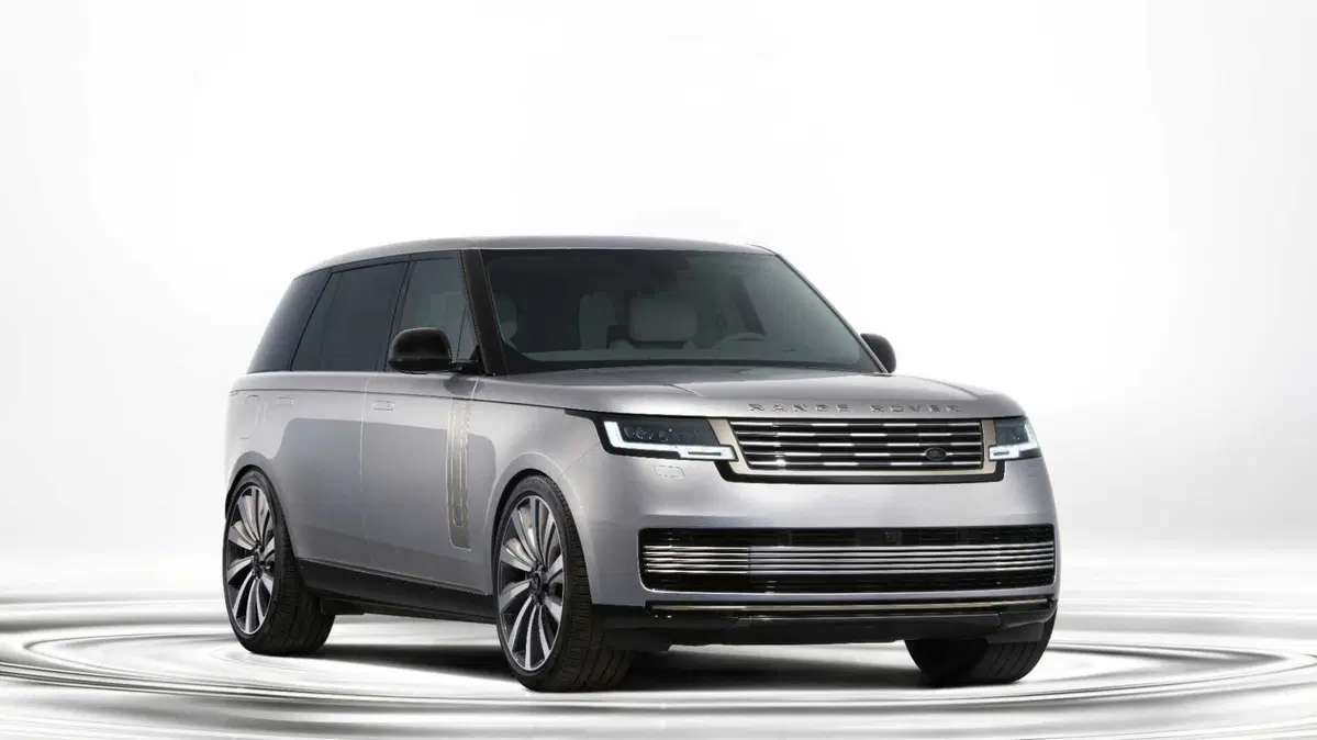 Range Rover SV Ultra, il SUV più lussuoso di sempre porta in auto una tecnologia audio mai vista prima (14)