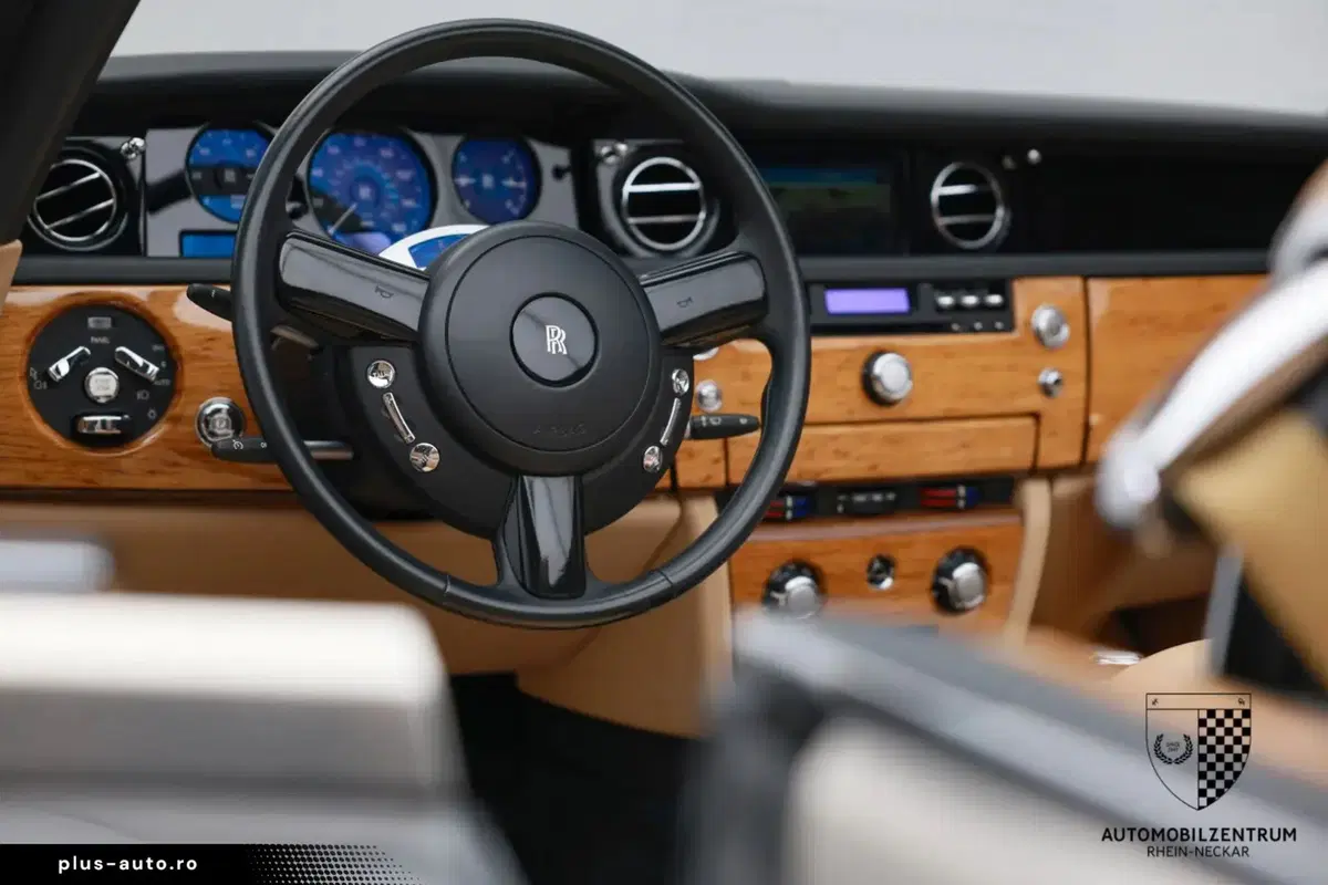 Rolls-Royce lascia tutti senza parole: l’optional più incredibile mai visto su un’auto (10)