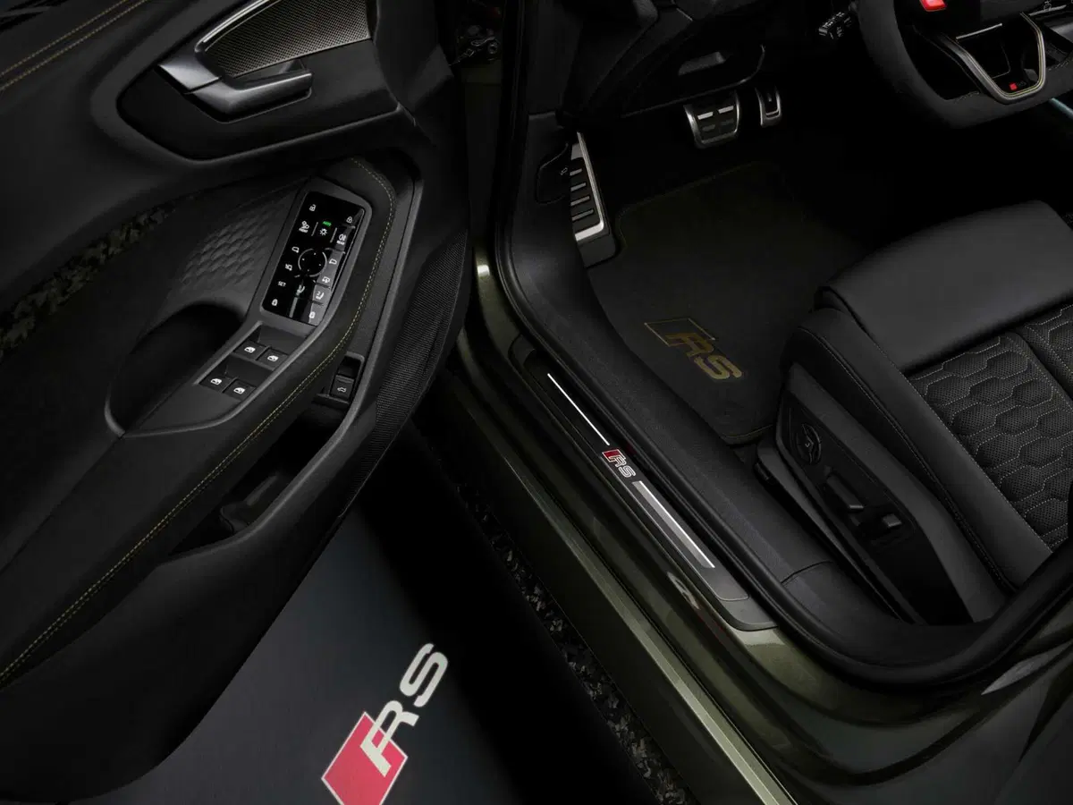 Audi RS5: prestazioni al limite con il V6, ma la sfida con BMW non è sui cavalli...ma sul peso (11)