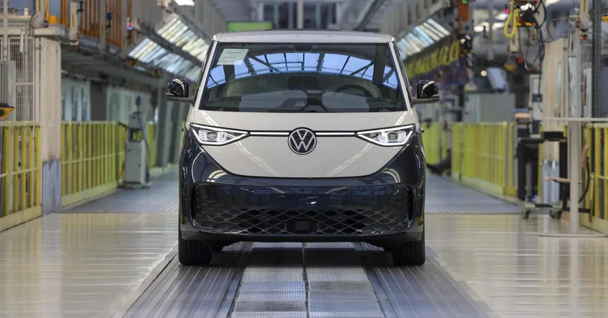 Volkswagen, primo trimestre 2026 in calo, il CEO Blume: "Guerre, dazi, tensioni geopolitiche e regolamentazioni pi&ugrave; severe stanno creando grossi ostacoli"