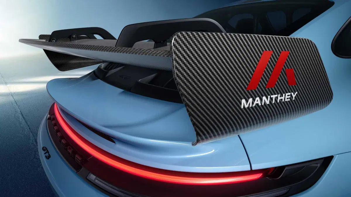 Porsche 911 GT3 con Manthey Kit, Güven sfiora il tempo della RS al Nürburgring: cinesi staccati di 14 secondi (7)