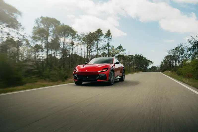 Ferrari Purosangue Handling Speciale