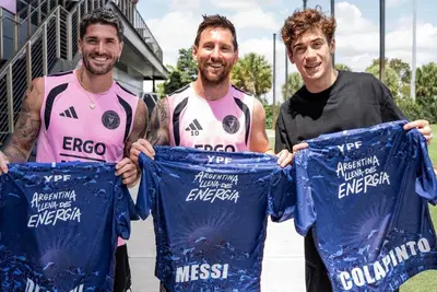 "Mi ha sorpreso con quelle domande": cosa si sono detti davvero Colapinto e Messi prima del GP di Miami