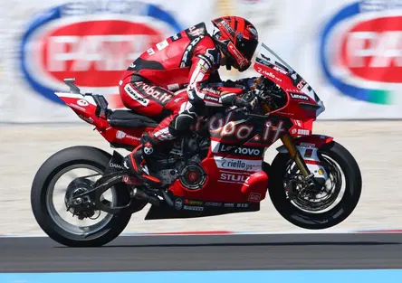 SBK 2026. Iker Lecuona davanti a tutti nelle libere