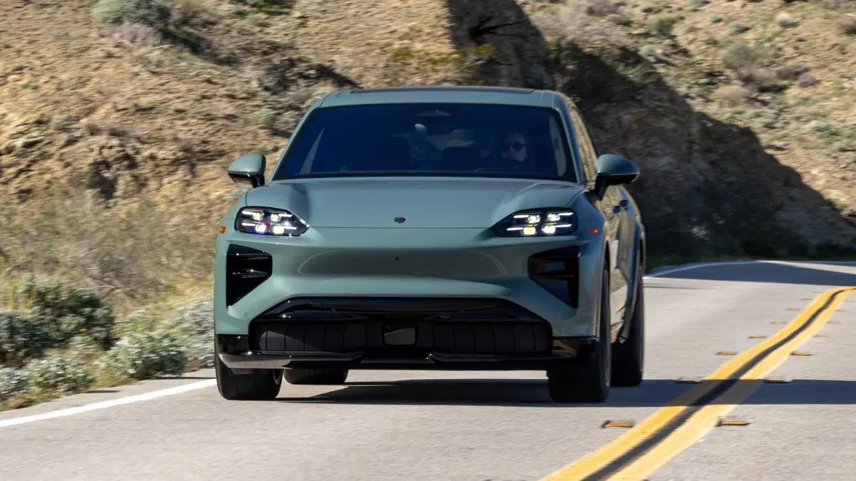 Porsche Cayenne turbo electric 5p.ti (4)