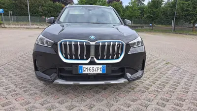 BMW iX1 xdrive 30 X-Line del 2023 usata a Lonate Pozzolo