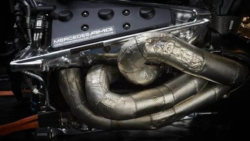 "Vogliamo un vero motore da corsa": clamoroso ritorno al V8, la Formula 1 spacca il paddock a Miami