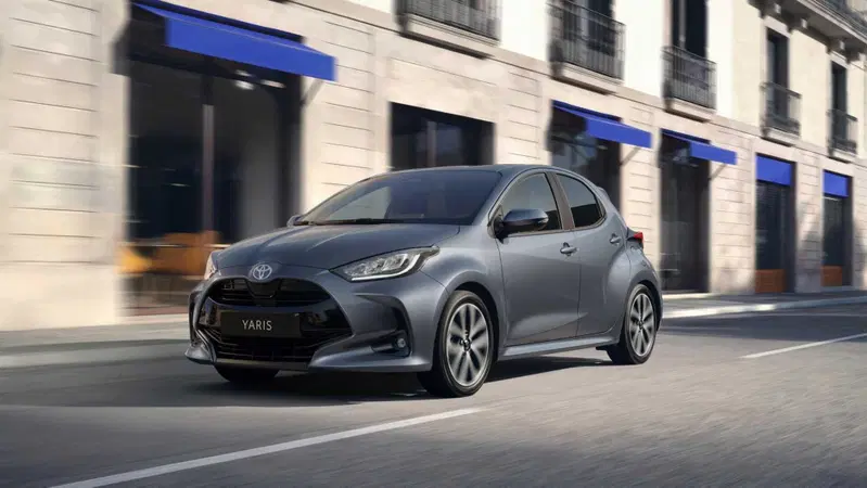 Toyota Yaris Hybrid sotto i 20.000 euro: il bonus che ridisegna il listino delle ibride giapponesi
