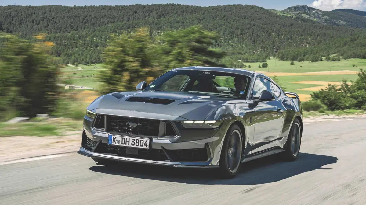 Ford Mustang Coupé 5.0 V8 GT 446cv auto (2)
