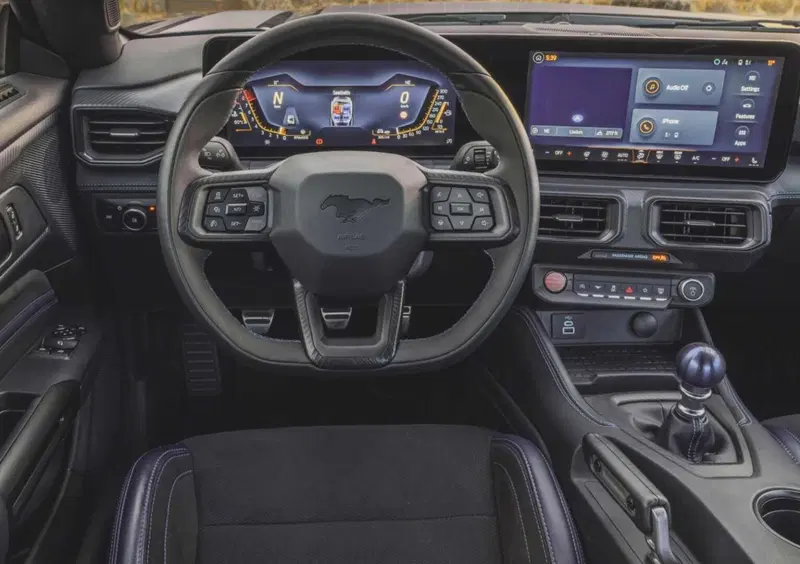 Ford Mustang Coupé (2023-->>) (9)