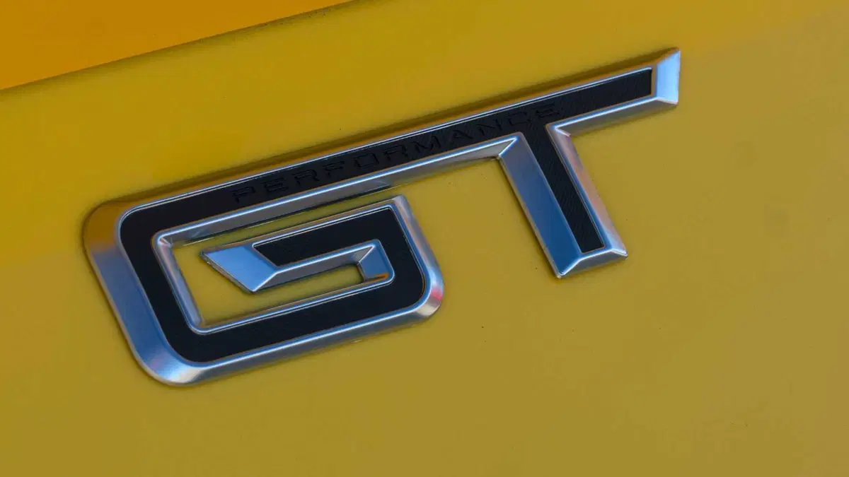 Ford Mustang Cabrio (18)