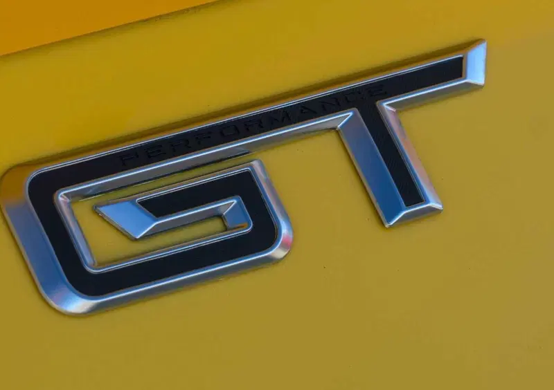 Ford Mustang Cabrio (18)