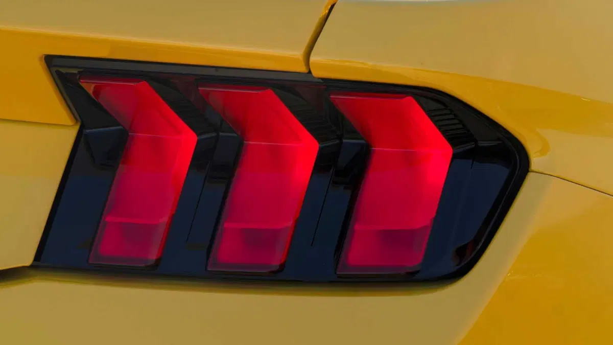 Ford Mustang Cabrio (19)
