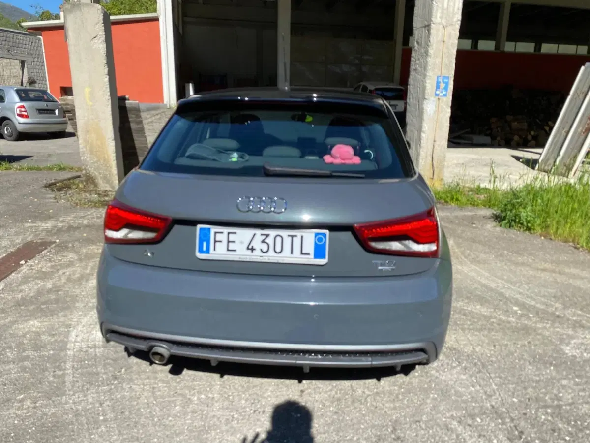 Audi A1 Sportback usata a Lucca (9)
