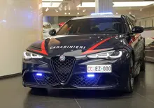 Alfa Romeo e Carabinieri, 75 anni insieme: il libro che racconta l'Italia a bordo della Gazzella