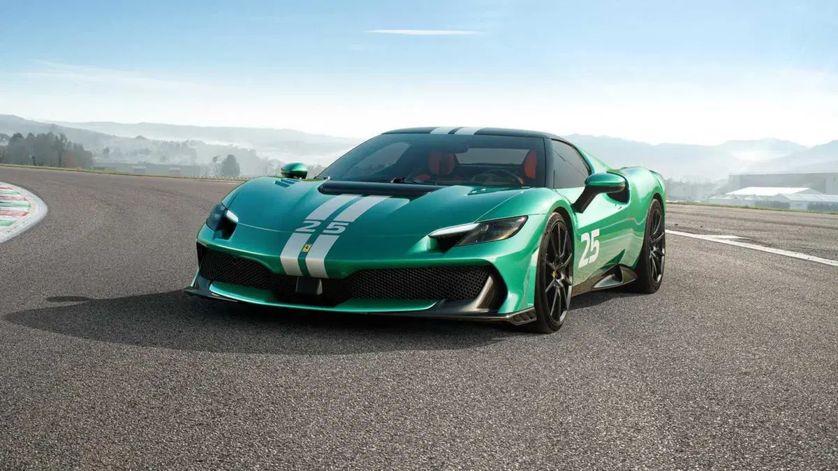 Gamma Ferrari (6)
