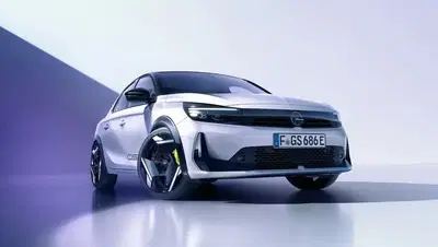 Nuova Opel Corsa GSE: la hot hatch elettrica riporta il divertimento di guida nell&rsquo;era zero emissioni