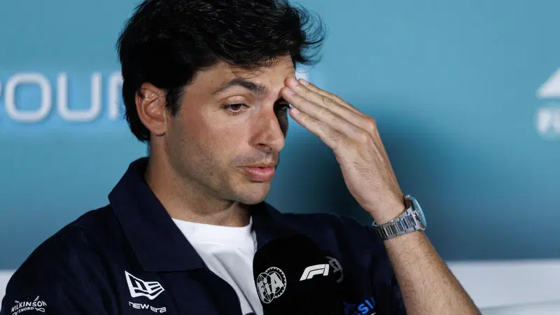 &ldquo;&Egrave; un evento eccezionale&rdquo;: Vasseur rivela come il &lsquo;metodo Sainz&rsquo; ha costretto la F1 a cambiare