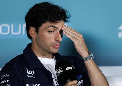 “È un evento eccezionale”: Vasseur rivela come il ‘metodo Sainz’ ha costretto la F1 a cambiare