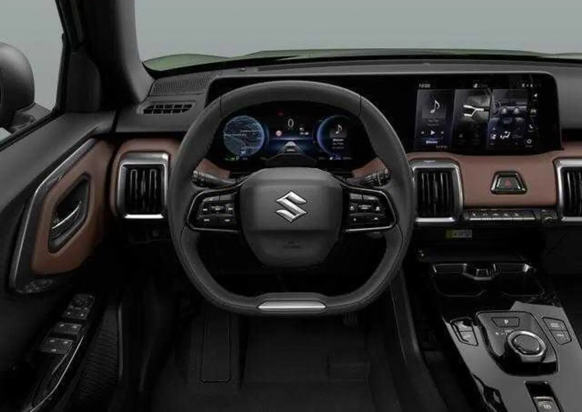 Suzuki e-Vitara 2026, la prova: la prima elettrica giapponese sa cavarsela davvero in fuoristrada? (VIDEO) (24)