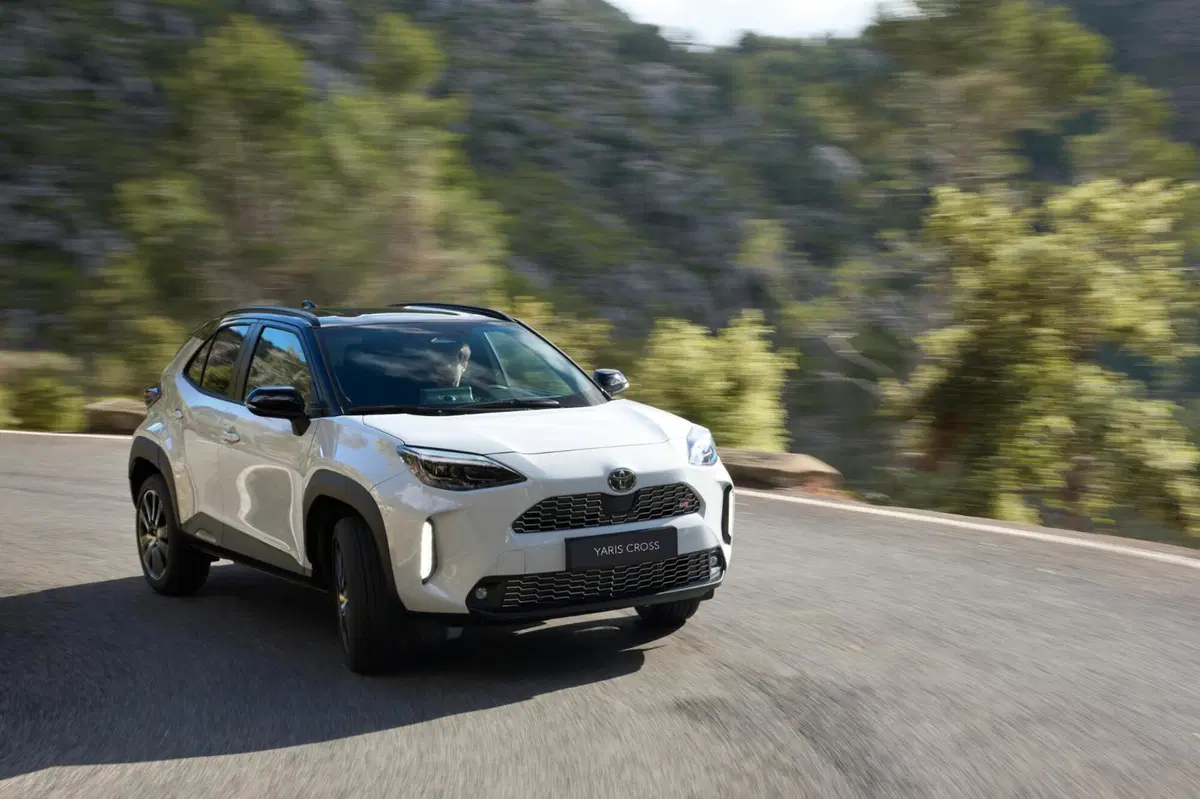 Toyota fa il pieno in Italia: ad aprile prima tra gli importatori e regina in 15 città (2)