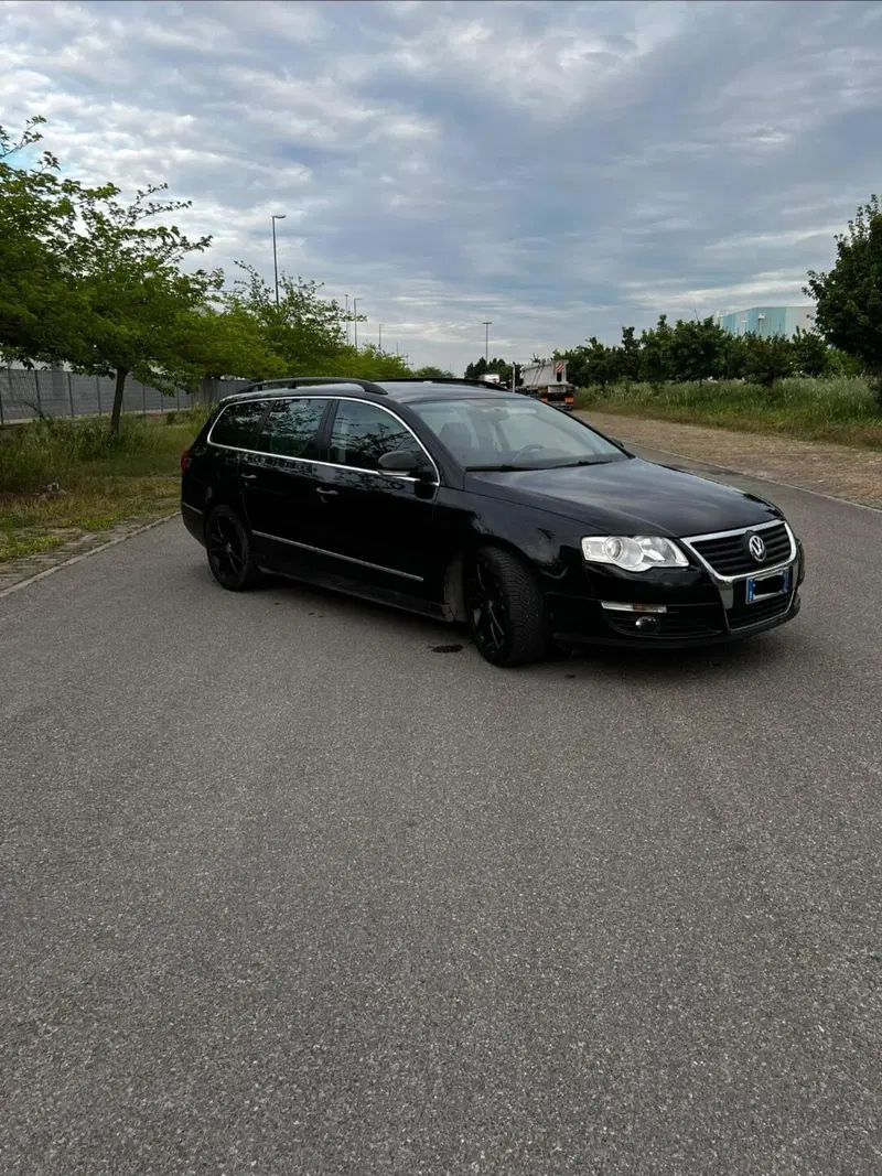 Volkswagen Passat Variant usata a Forlì-Cesena (2)