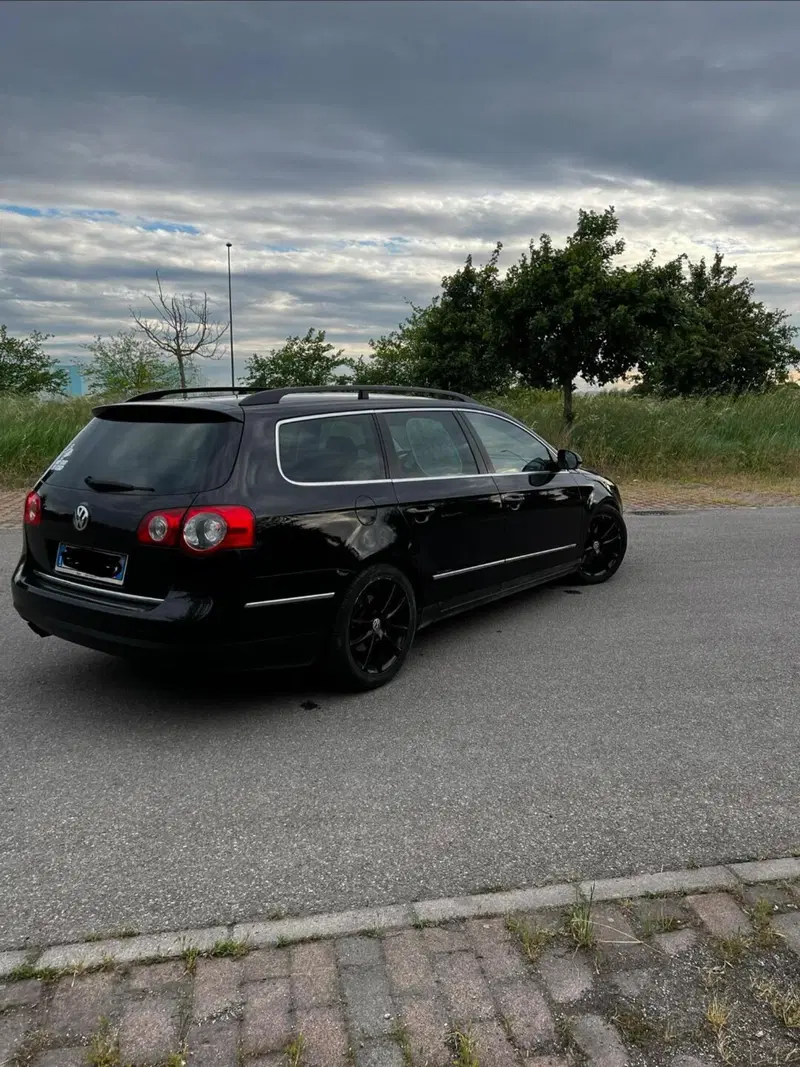 Volkswagen Passat Variant usata a Forlì-Cesena (6)