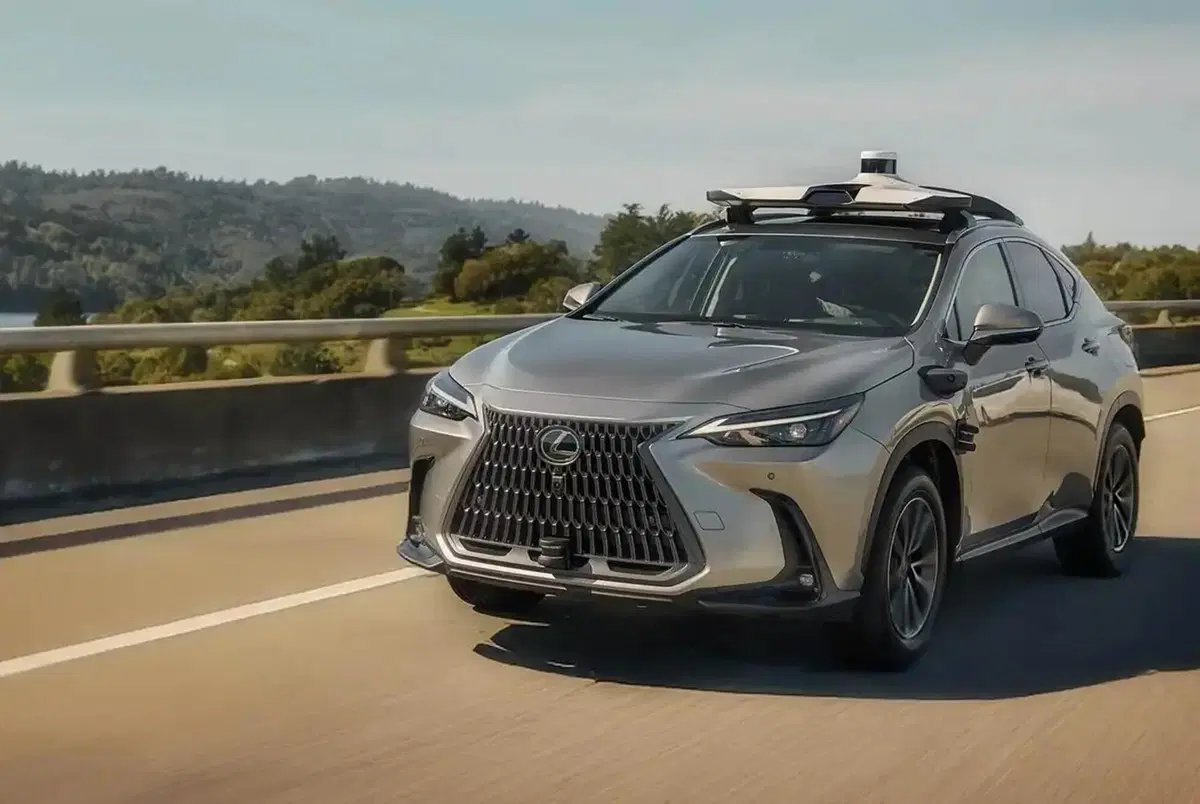 Toyota Woven City accelera: l'intelligenza artificiale che vede tutto ridisegna la mobilità del futuro
