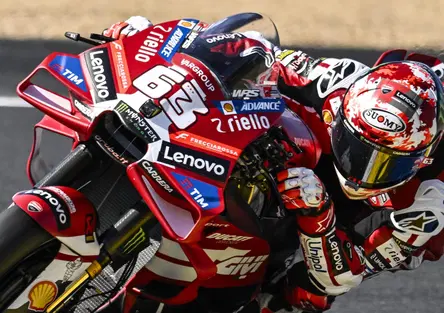 Pole di Pecco Bagnaia, ma record di Marc Márquez, Ducati è tornata! [CLASSIFICA]