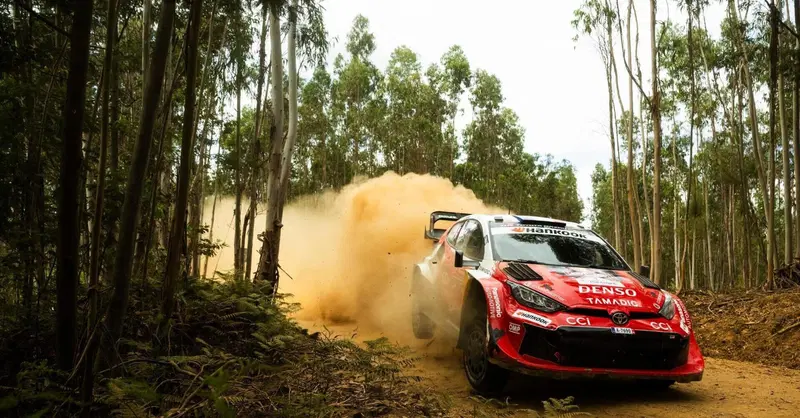 WRC26 #06 Portogallo, D3. Con questo Ogier non si ragiona. Neuville e Pajari alla fine in affanno [VIDEO]