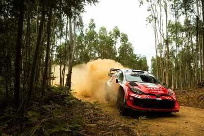 WRC26 #06 Portogallo, D3. Con questo Ogier non si ragiona. Neuville e Pajari alla fine in affanno [VIDEO]