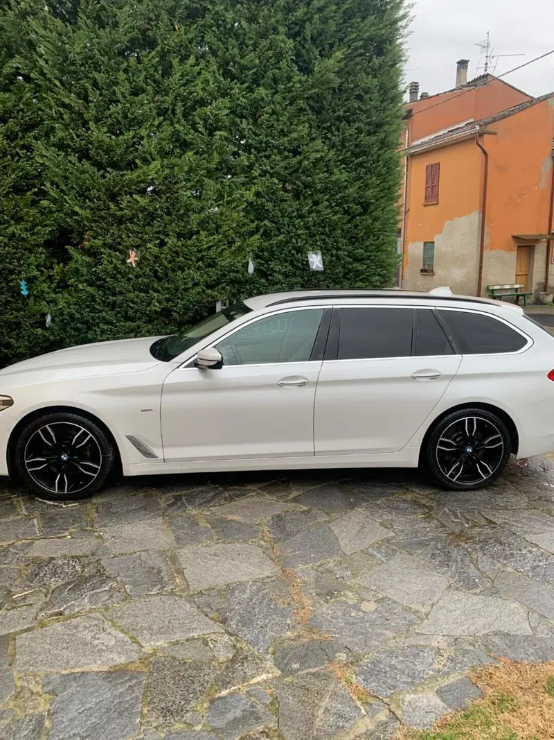 BMW Serie 5 Touring usata a Piacenza (11)