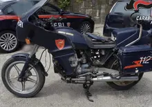 Moto Guzzi dei Carabinieri in vendita, scatta il sequestro