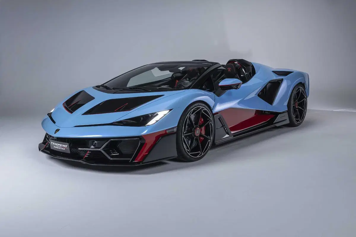 Lamborghini Fenomeno Roadster: 1080 CV ibridi a cielo aperto, ne nasceranno soltanto 15 nel mondo (24)