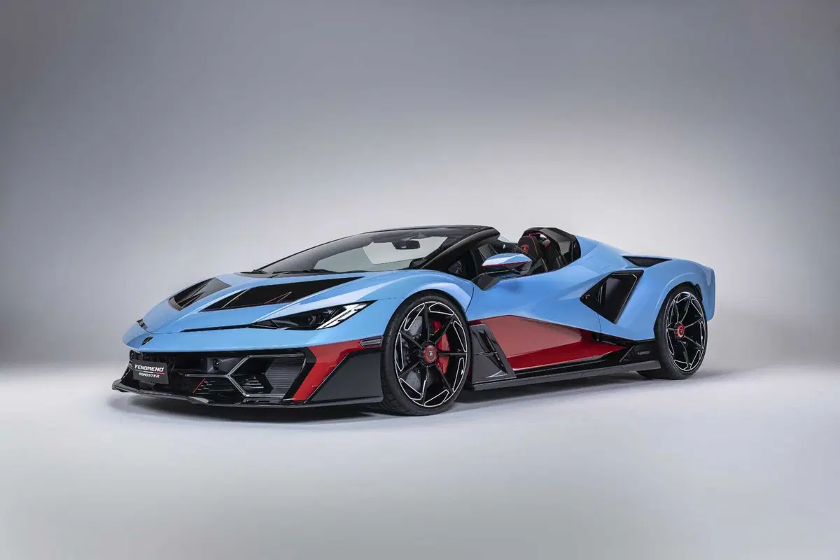 Lamborghini Fenomeno Roadster: 1080 CV ibridi a cielo aperto, ne nasceranno soltanto 15 nel mondo (26)