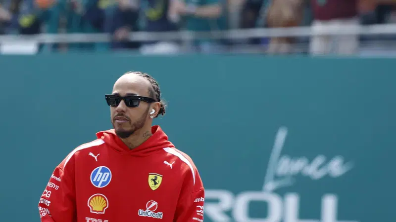 F1. "Hamilton, &egrave; finita: merita lui la Ferrari". Il retroscena che gela i tifosi: ecco il sostituto e quando l'annuncio