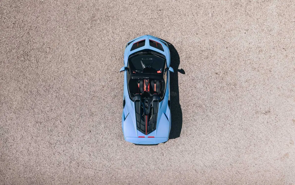 Lamborghini Fenomeno Roadster (15)