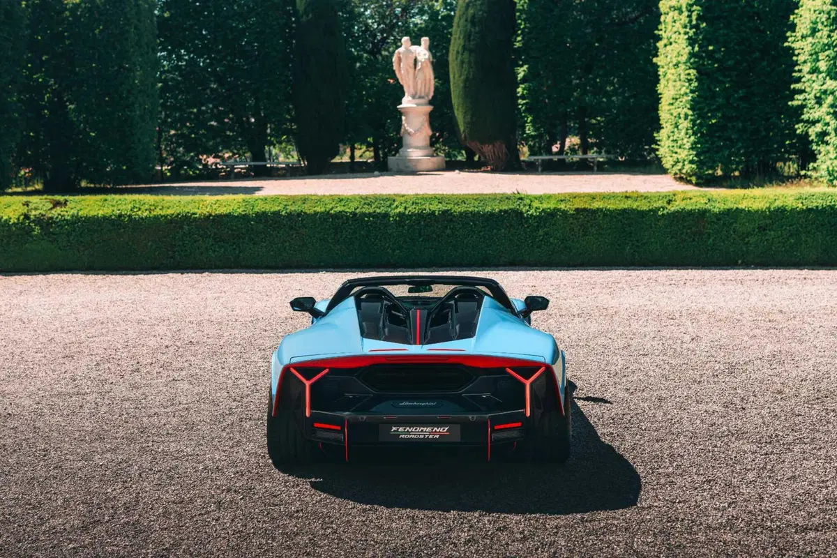 Lamborghini Fenomeno Roadster (20)