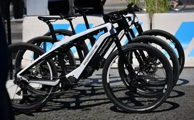 Porsche chiude la divisione e-bike: stop a Porsche eBike Performance e ritorno al core business automobilistico