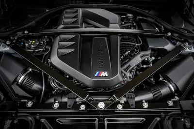 BMW M Ignite, il sei cilindri non si tocca: la rivoluzione che salva l'anima sportiva dell'Elica