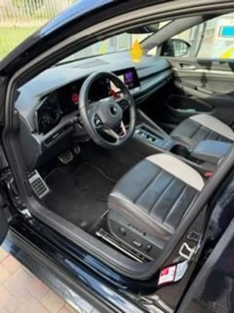 Volkswagen Golf usata a Taranto (4)