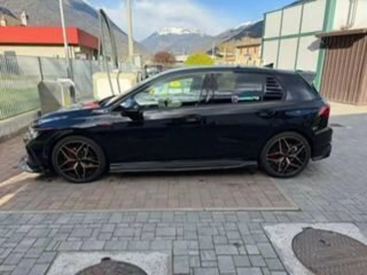 Volkswagen Golf usata a Taranto (10)