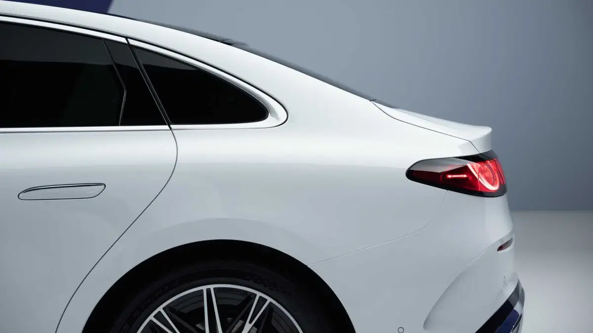 Mercedes-Benz Classe C Elettrica 300 Advanced Plus 4matic (13)