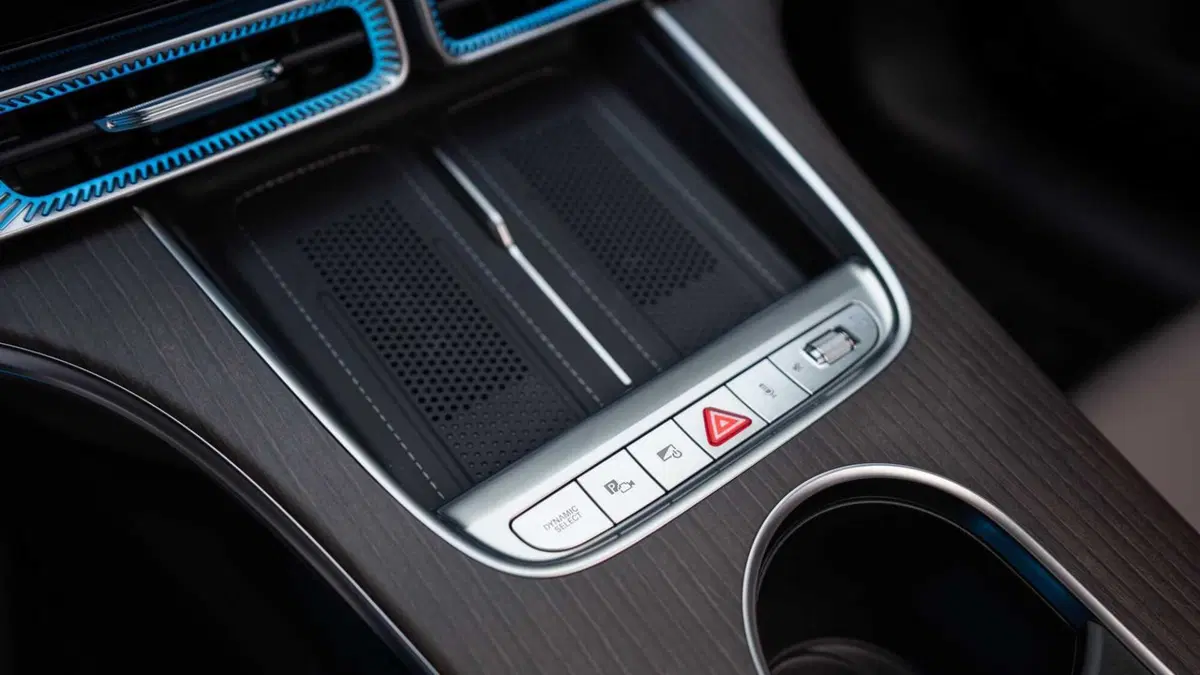 Mercedes-Benz Classe C Elettrica 300 Advanced Plus 4matic (9)