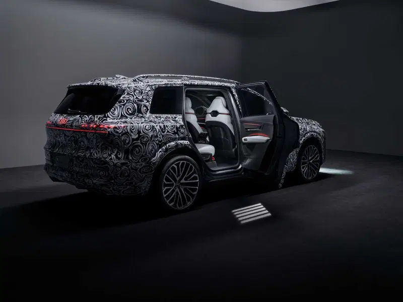 Audi Q9