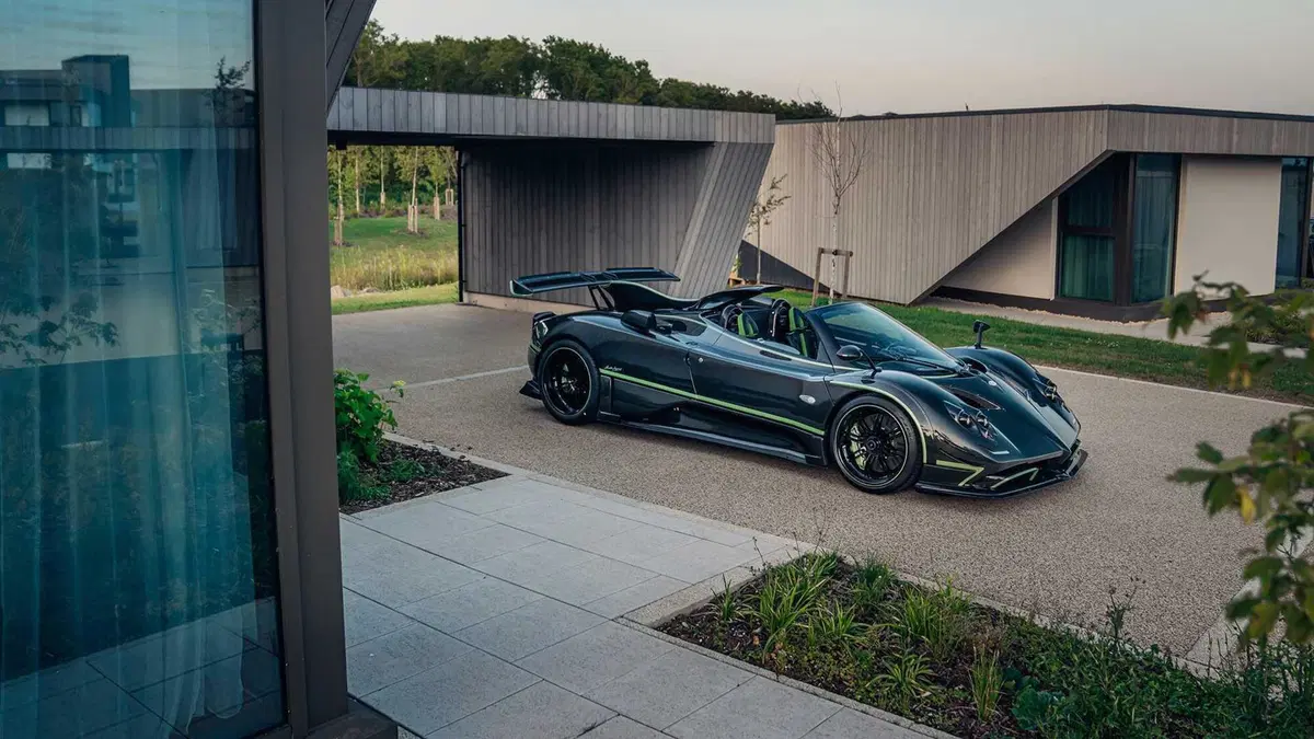 Alonso si consola con una Pagani Zonda Diamante Verde: il pezzo unico da oltre 9 milioni di euro (2)