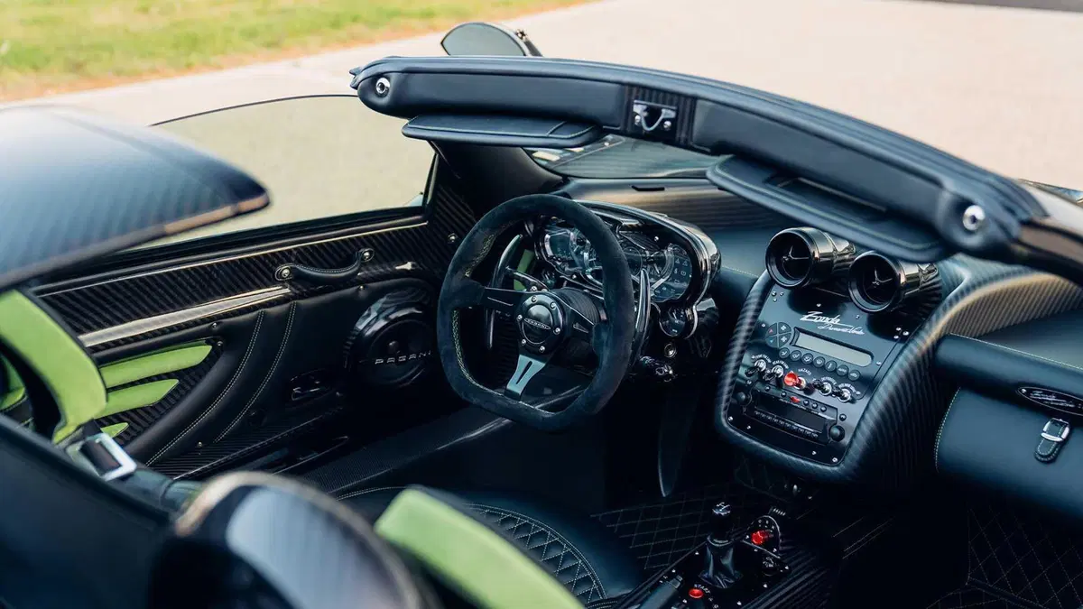 Alonso si consola con una Pagani Zonda Diamante Verde: il pezzo unico da oltre 9 milioni di euro (9)