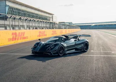 Alonso si consola con una Pagani Zonda Diamante Verde: il pezzo unico da oltre 9 milioni di euro