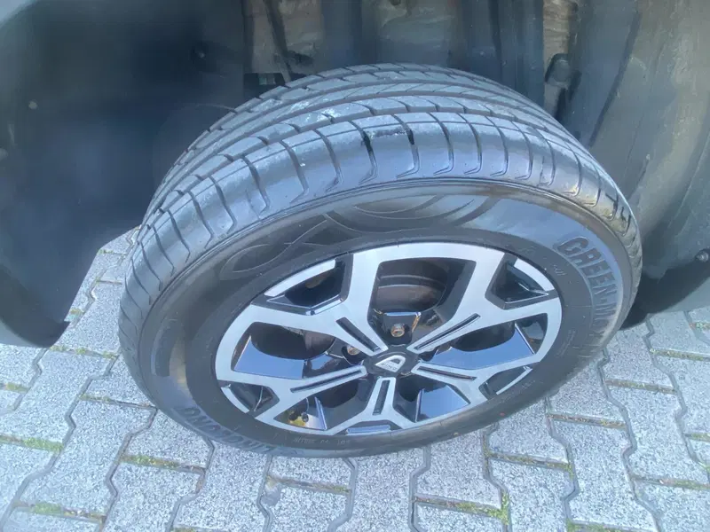 Dacia Duster usata a Firenze (7)
