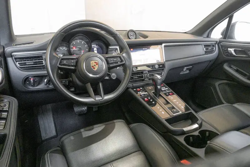 Porsche Macan usata a Cuneo (8)